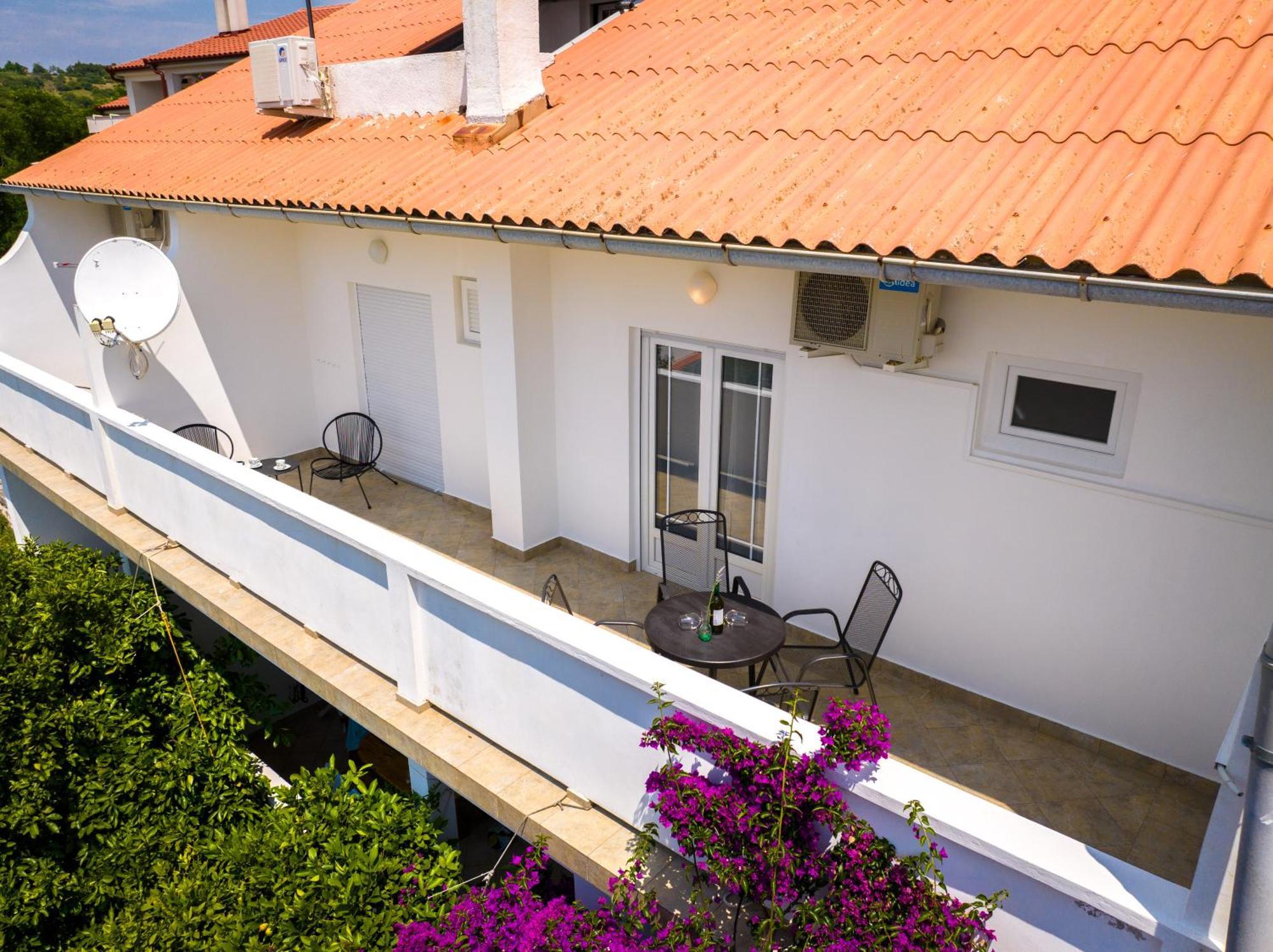 Apartmani Visnja Lopar Esterno foto